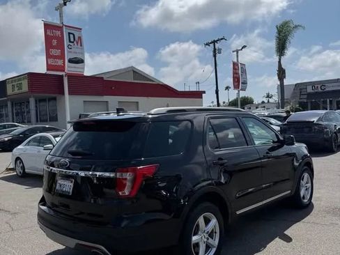 Used 2016 Ford Explorer XLT w/ Equipment Group 201A FWD image 5