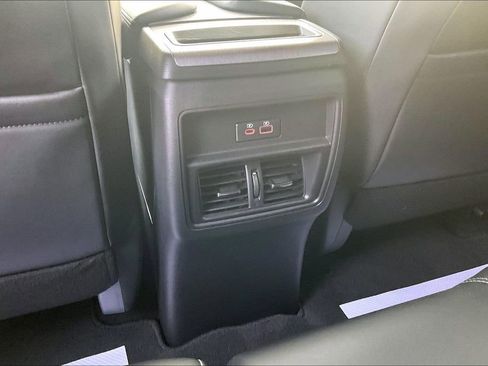 Used 2024 Nissan Murano SV w/ SV Midnight Edition Package image 30