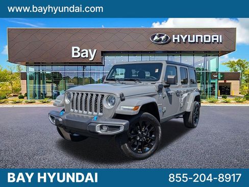 Used 2023 Jeep Wrangler Unlimited Sahara image 1