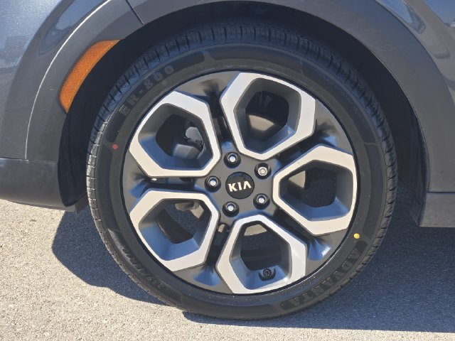 Used 2020 Kia Soul X-Line FWD image 13