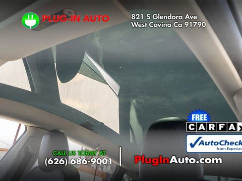 Used 2022 Tesla Model Y Long Range image 8