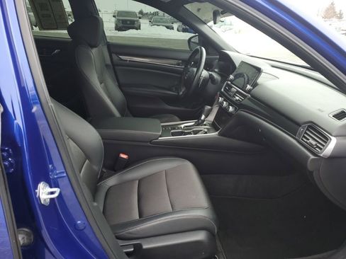 Certified 2022 Honda Accord Sport image 31