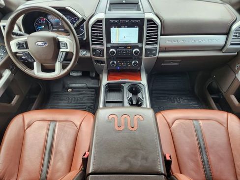 Used 2019 Ford F350 King Ranch w/ King Ranch Ultimate Package AWD/4WD image 29