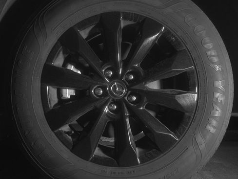 Used 2025 MAZDA CX-50 AWD 2.5 S w/ Premium Package image 12