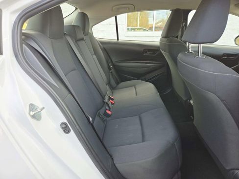 Used 2023 Toyota Corolla LE image 13