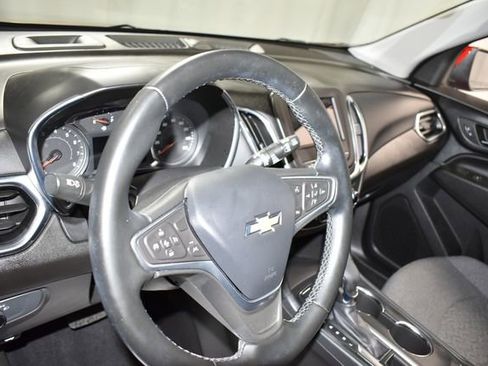 Used 2023 Chevrolet Equinox LT AWD/4WD image 11