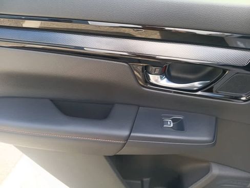 Used 2025 Honda CR-V Sport Touring image 19