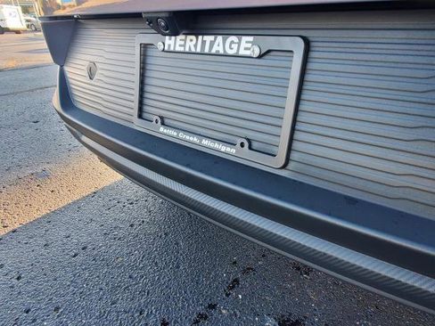 New 2026 Chevrolet Equinox EV LT image 25