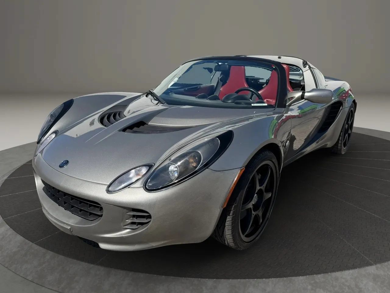 Used 2006 Lotus Elise RWD image 9