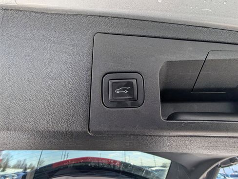 Used 2019 Cadillac XT5 Luxury image 13