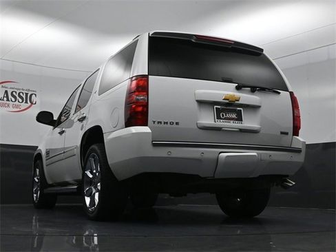 Used 2014 Chevrolet Tahoe LT w/ Texas Edition image 24