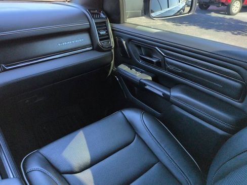Used 2024 RAM 1500 Limited image 17