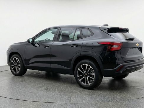 Used 2025 Chevrolet TrailBlazer LT image 6