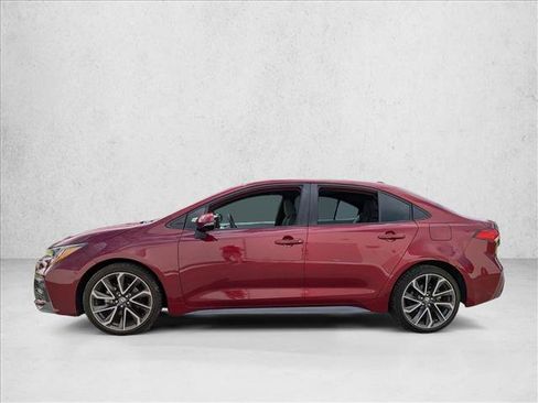 Used 2022 Toyota Corolla SE w/ SE Premium Package FWD image 3