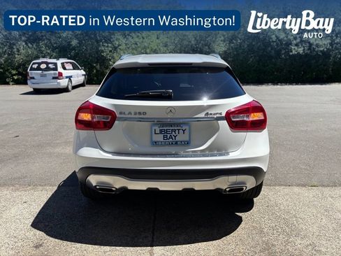 Used 2019 Mercedes-Benz GLA 250 4MATIC image 5