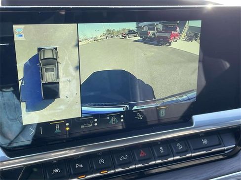 Used 2022 GMC Sierra 1500 SLT w/ SLT Premium Plus Package image 12