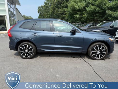 Certified 2023 Volvo XC60 B5 Plus w/ Climate Package image 9