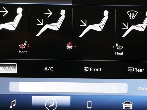 Used 2023 Chrysler Pacifica Touring-L w/ S Appearance Package image 25