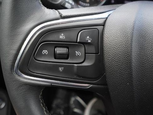 Used 2023 Buick Encore GX Select w/ Sport Touring Package image 22