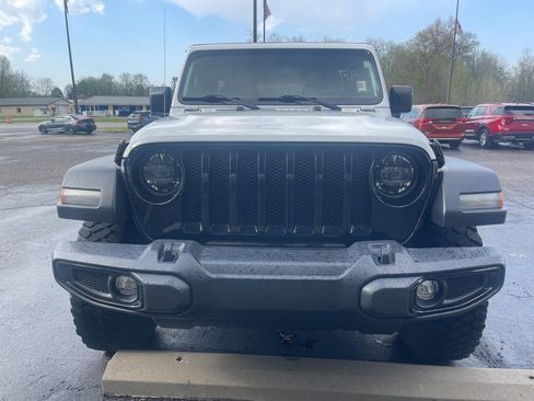 Used 2023 Jeep Wrangler Unlimited Sport AWD/4WD image 9