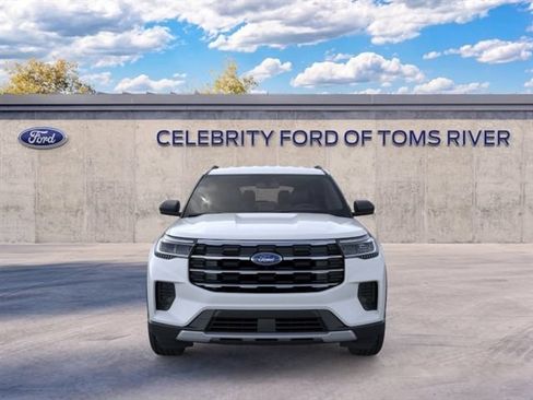 Used 2026 Ford Explorer Active AWD/4WD image 6