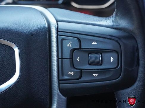 Used 2021 GMC Yukon XL Denali w/ Denali Premium Package image 22