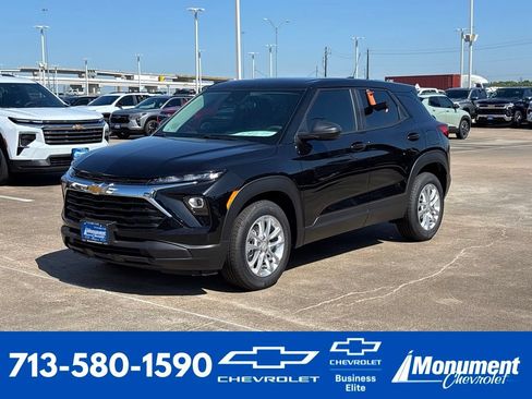 New 2026 Chevrolet TrailBlazer LS FWD image 1