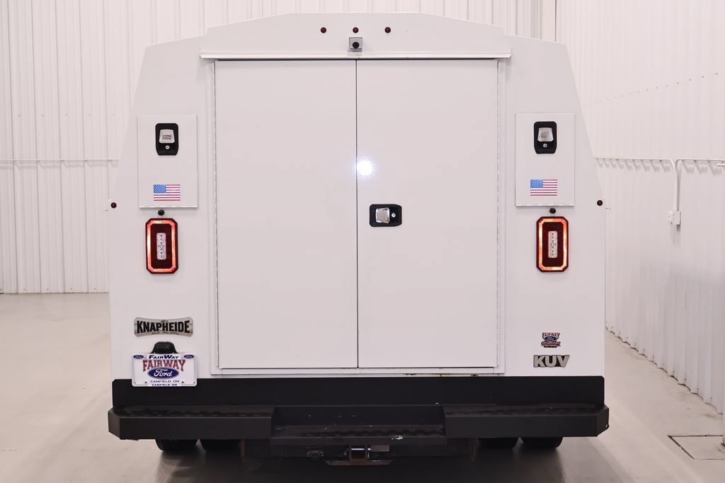 Certified 2024 Ford E-350 and Econoline 350 Super Duty w/ Power Windows & Locks Group RWD image 10