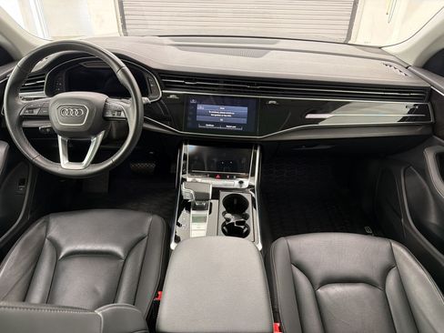Used 2023 Audi Q8 Prestige AWD/4WD image 15