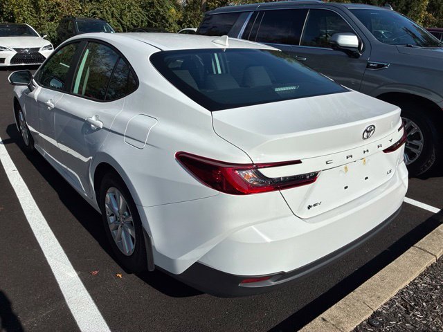 Used 2025 Toyota Camry LE FWD image 6