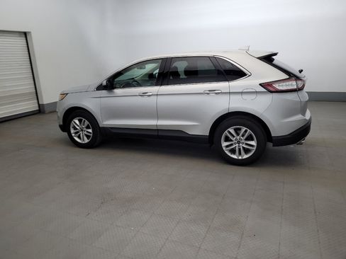 Used 2018 Ford Edge SEL AWD/4WD image 3