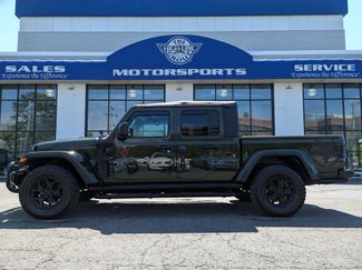Used 2022 Jeep Gladiator Sport AWD/4WD video 1
