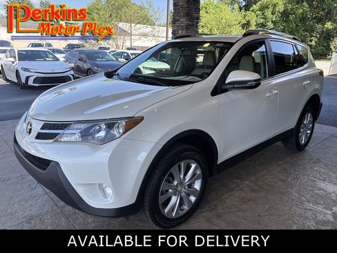 Used 2013 Toyota RAV4 Limited FWD image 1