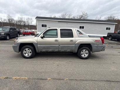 Used 2002 Chevrolet Avalanche 4x4 w/ Off-Road Suspension Pkg