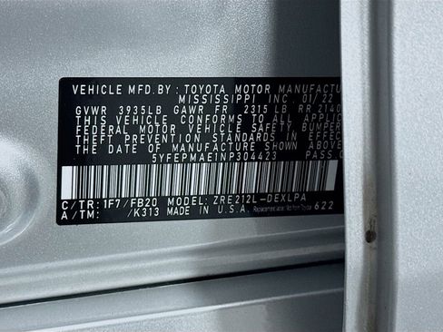 Used 2022 Toyota Corolla LE image 17