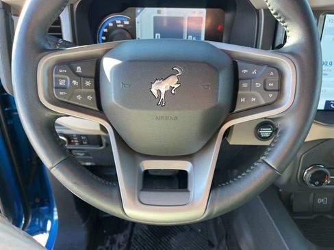 Used 2024 Ford Bronco Wildtrak image 20