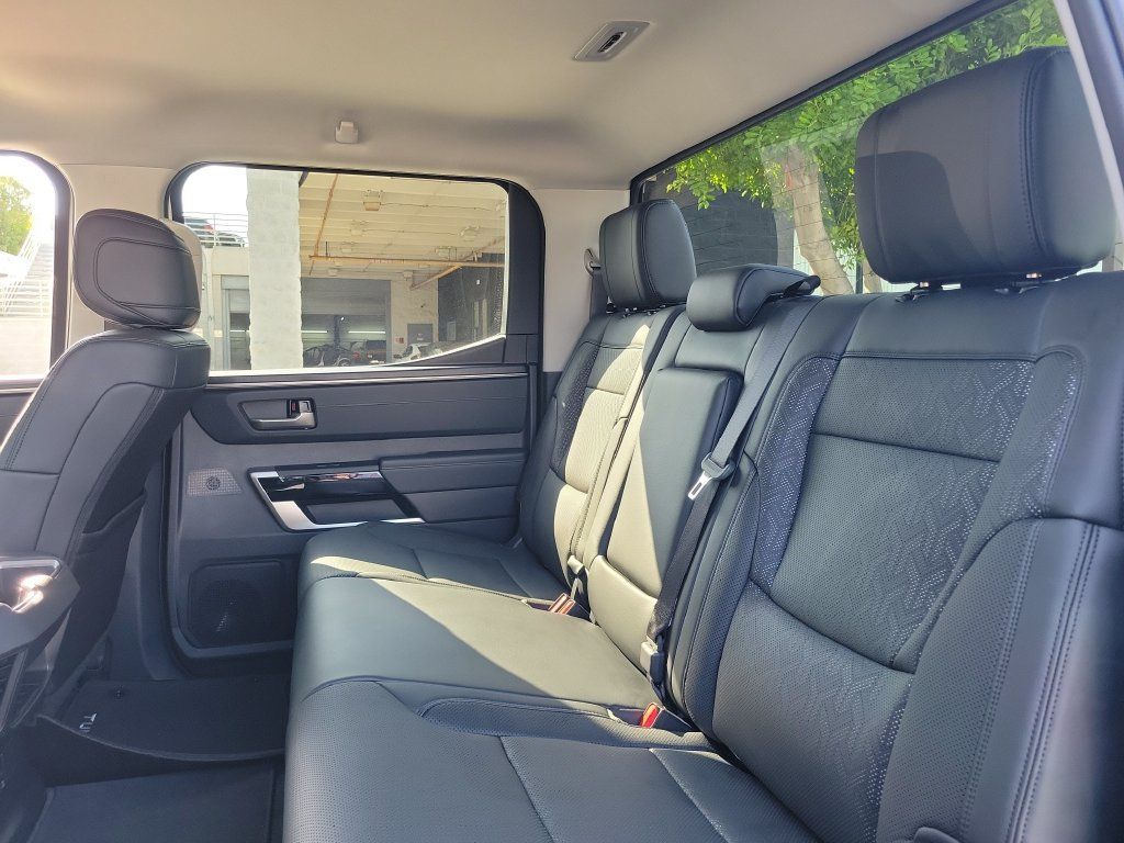 Used 2022 Toyota Tundra Limited RWD image 12