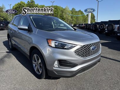 Used 2023 Ford Edge SEL w/ Convenience Package