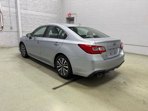 Used 2018 Subaru Legacy 2.5i Premium w/ Popular Package #1 AWD/4WD image 6