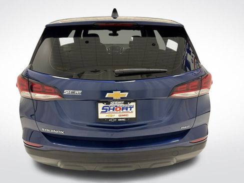 Used 2022 Chevrolet Equinox LS image 5