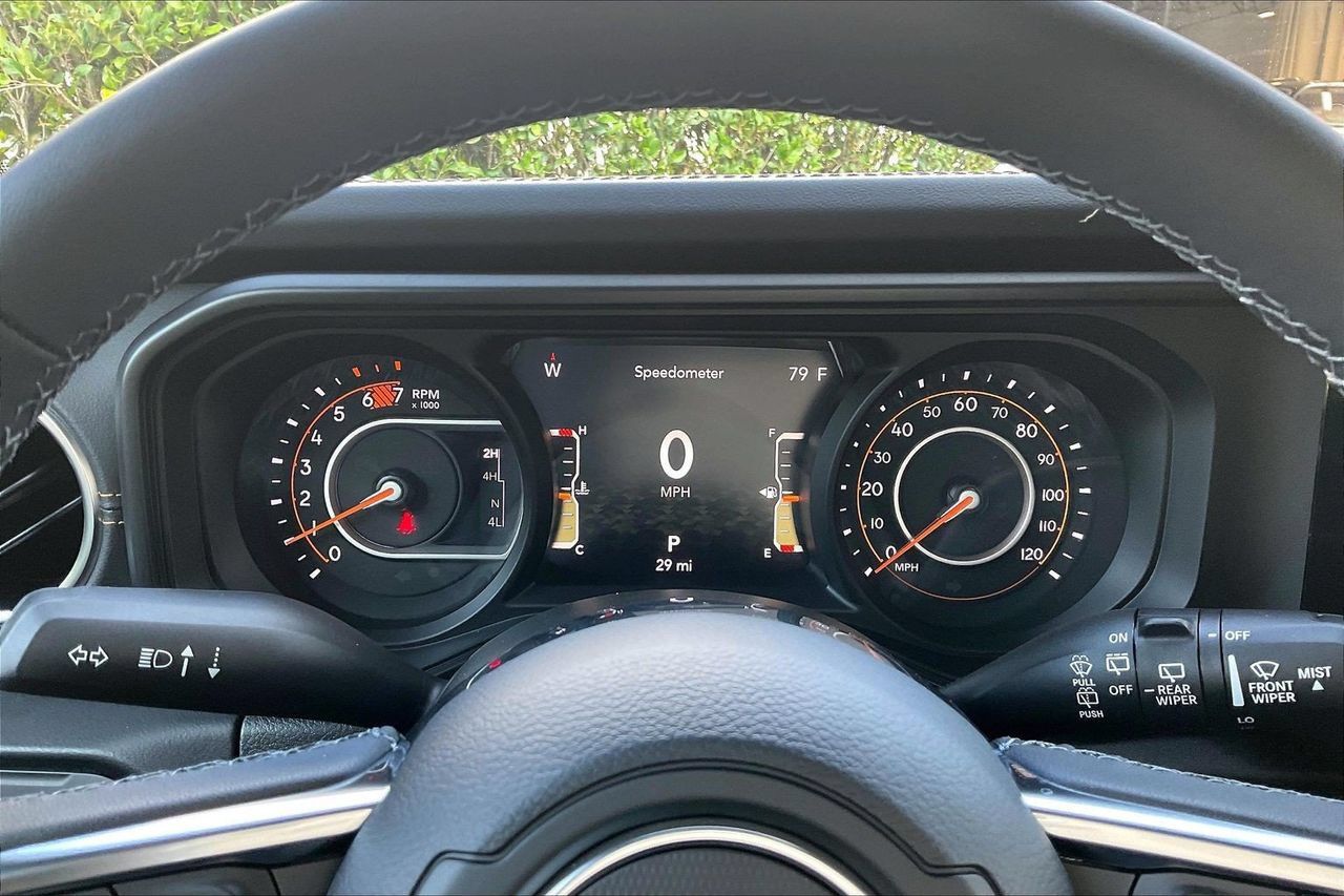 New 2026 Jeep Wrangler Unlimited Sahara AWD/4WD image 11