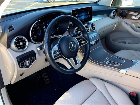 Certified 2022 Mercedes-Benz GLC 300 4MATIC image 19