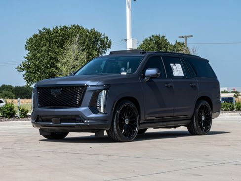 Used 2025 Cadillac Escalade Sport Platinum AWD/4WD image 44
