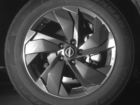 Used 2025 Nissan Rogue SV image 13