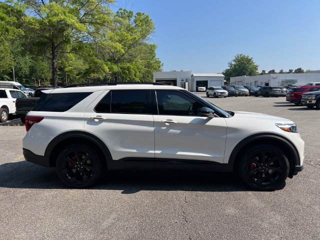 Certified 2023 Ford Explorer ST w/ Equipment Group 401A AWD/4WD image 11