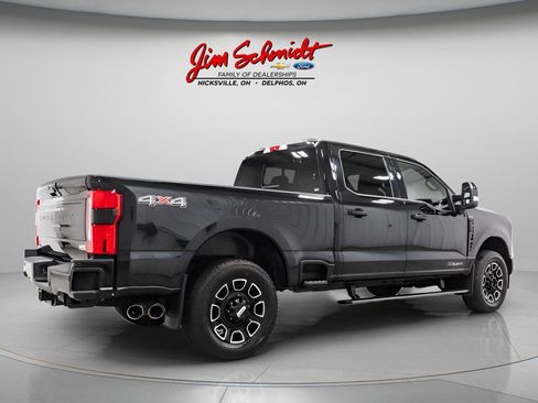 Used 2025 Ford F250 Platinum AWD/4WD image 6