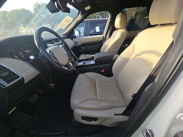 Used 2018 Land Rover Discovery HSE AWD/4WD image 13