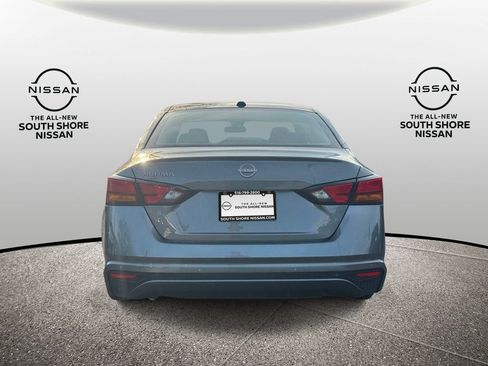 Used 2025 Nissan Altima 2.5 S image 6