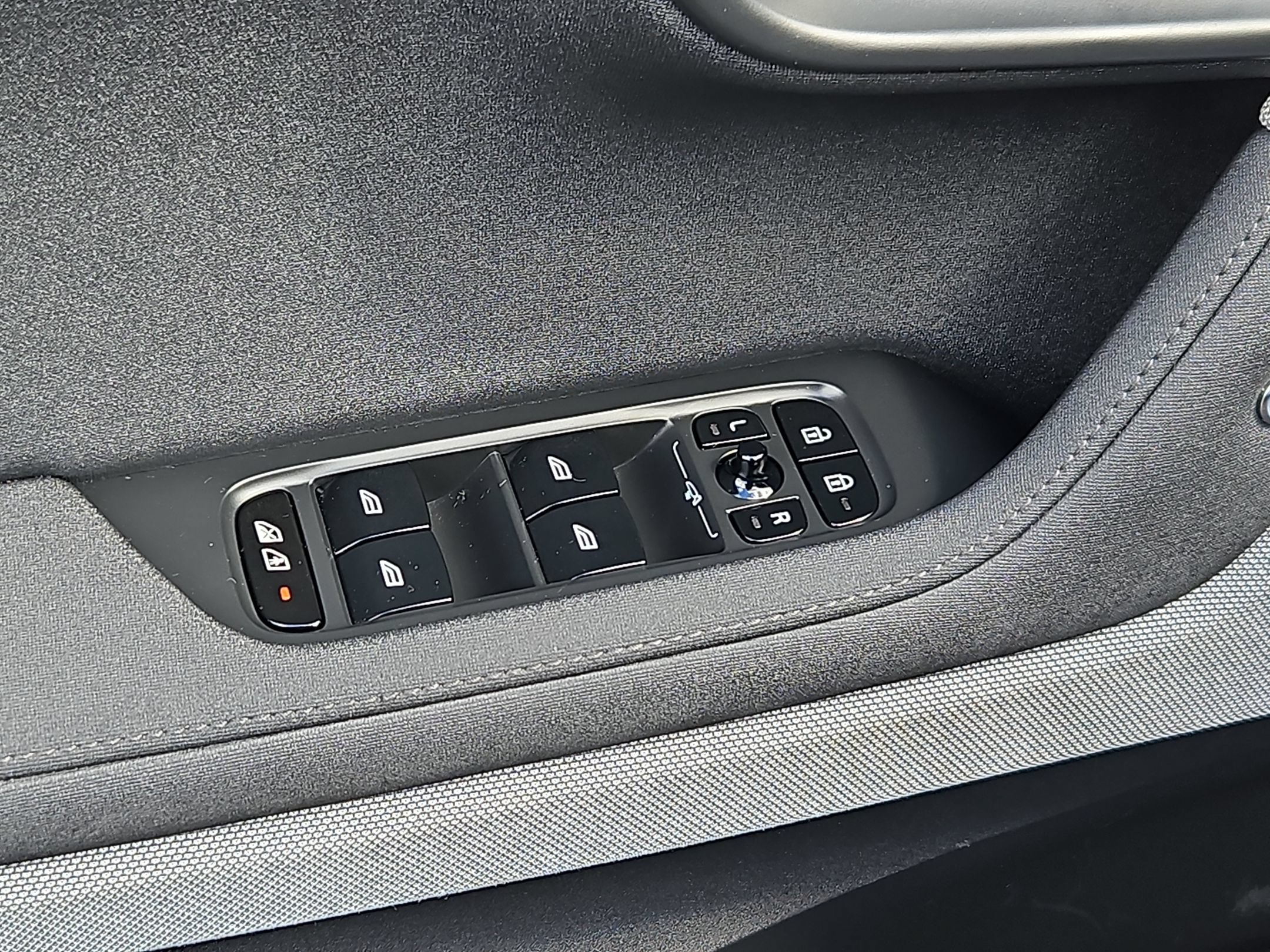 Used 2024 Polestar Polestar 2 AWD/4WD image 10