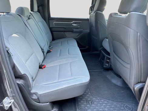 Used 2022 RAM 1500 Big Horn AWD/4WD image 19